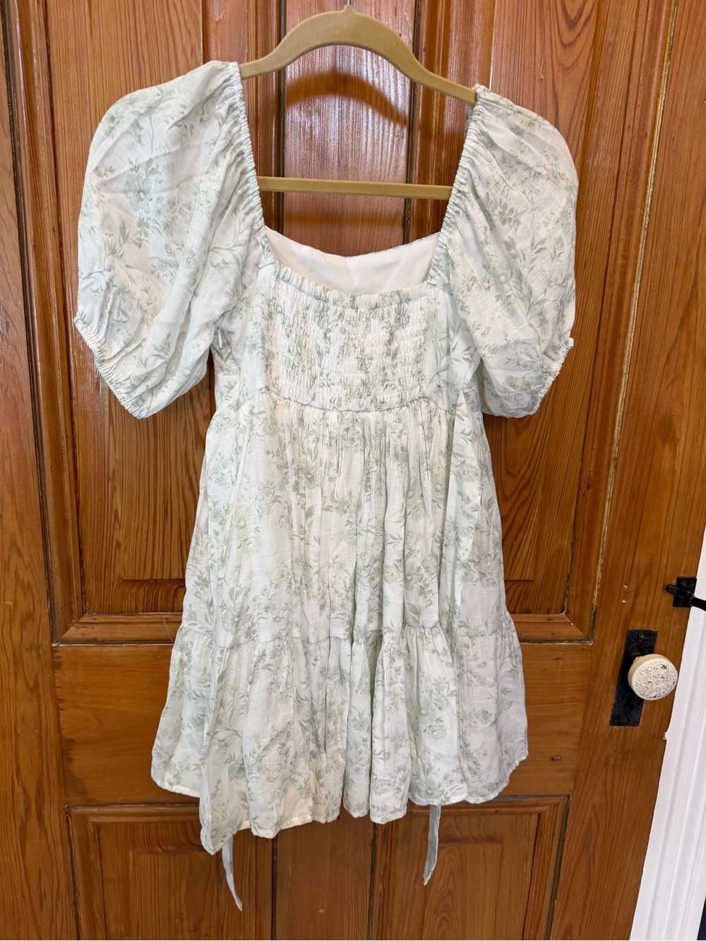 Altar’d State Light Green Floral Puff-Sleeve Dress - XS